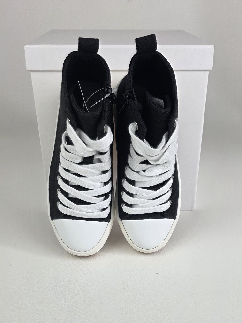 Art Class Black and White High-Top Kids Sneakers!
